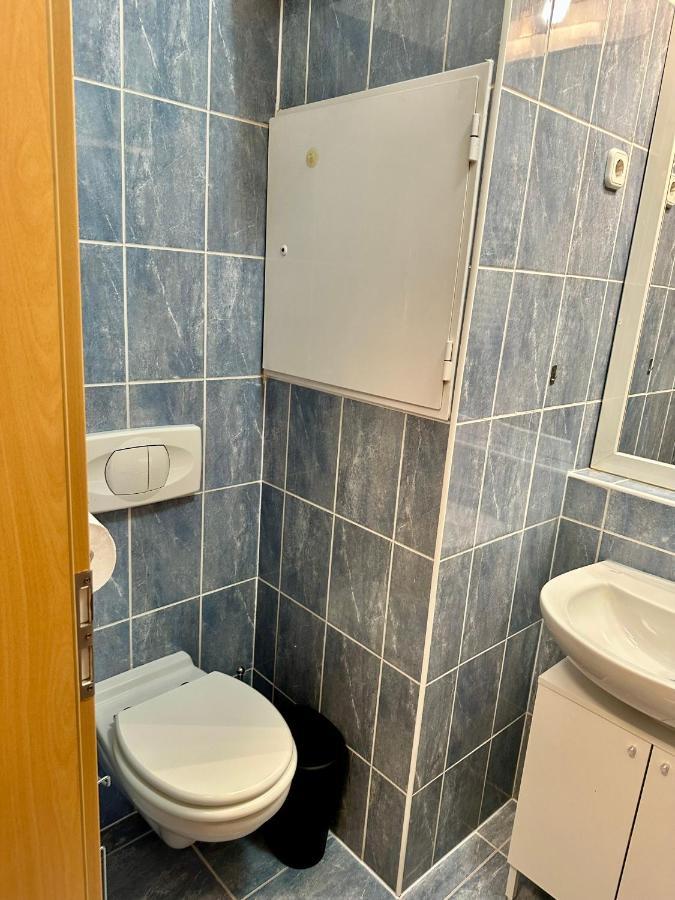 S3 Residences Ilka Studio Serviced Cozy Appartment Budapest Bagian luar foto